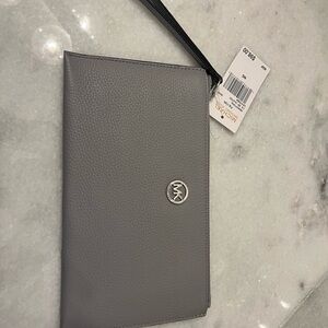 Grey Wristlet